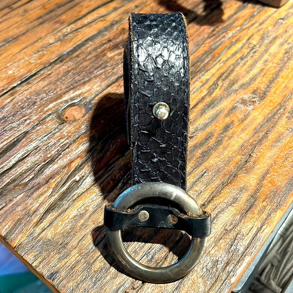 Men’s genuine snake skin belt